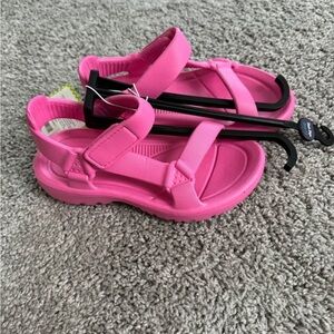 Kids Pink Sandals